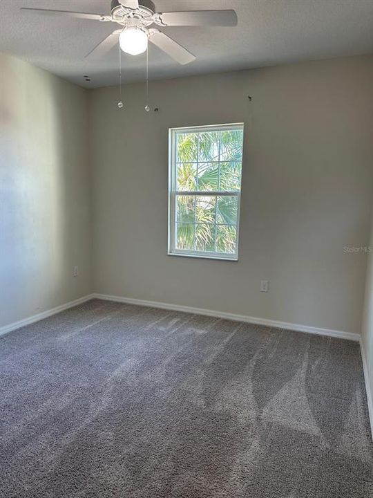 For Rent: $2,350 (4 beds, 3 baths, 2572 Square Feet)