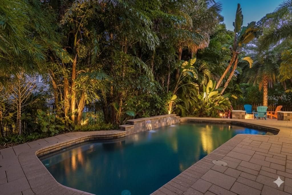 For Sale: $934,900 (4 beds, 3 baths, 2502 Square Feet)