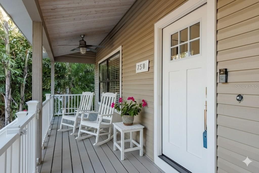 For Sale: $934,900 (4 beds, 3 baths, 2502 Square Feet)