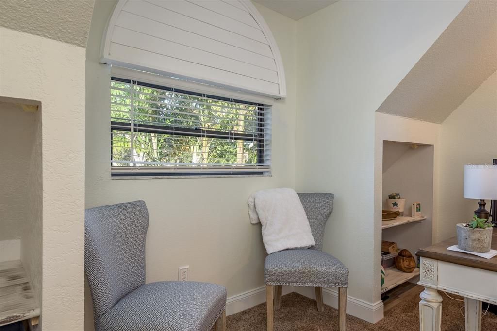 For Sale: $934,900 (4 beds, 3 baths, 2502 Square Feet)