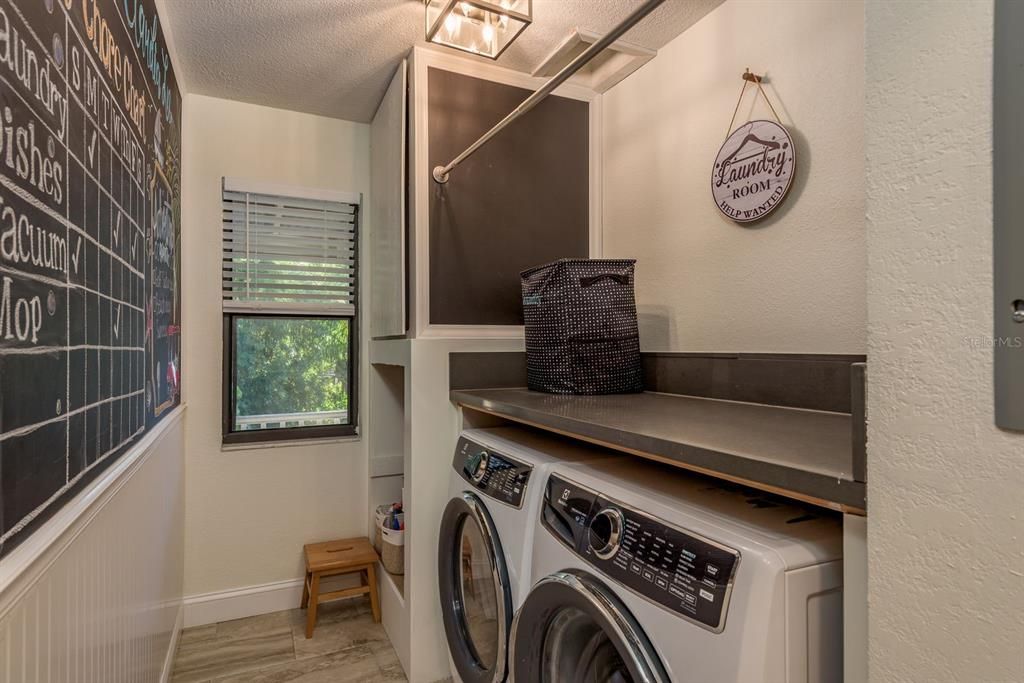 For Sale: $934,900 (4 beds, 3 baths, 2502 Square Feet)