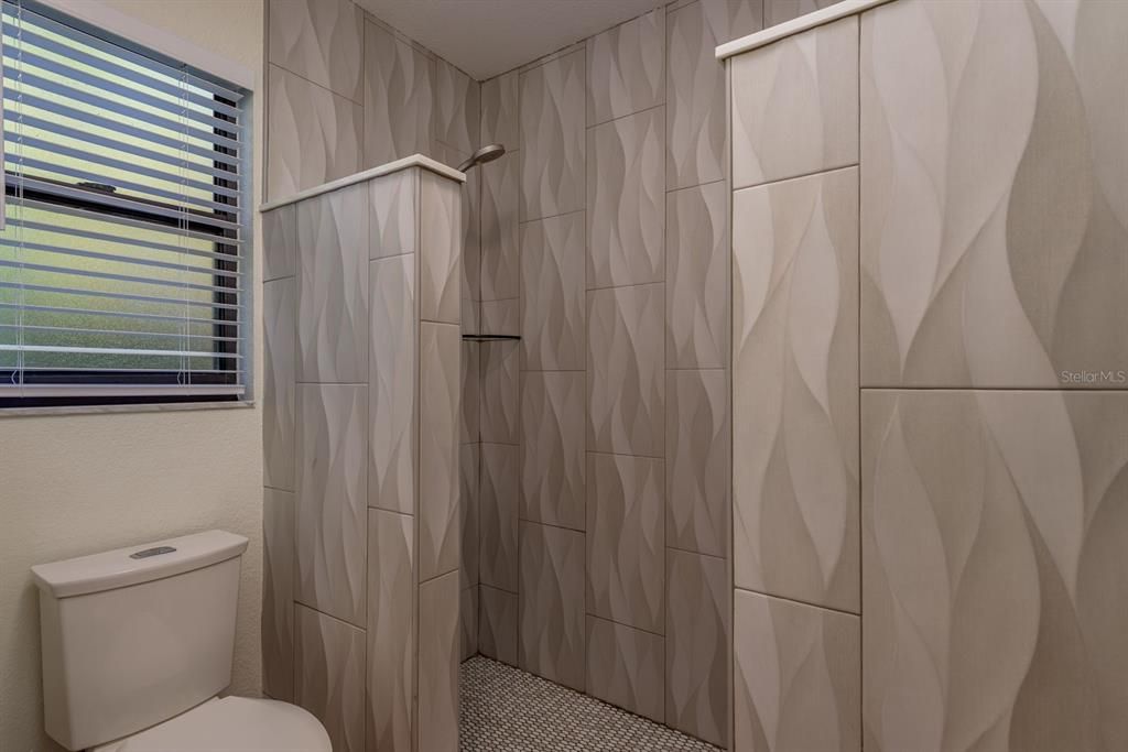 For Sale: $934,900 (4 beds, 3 baths, 2502 Square Feet)