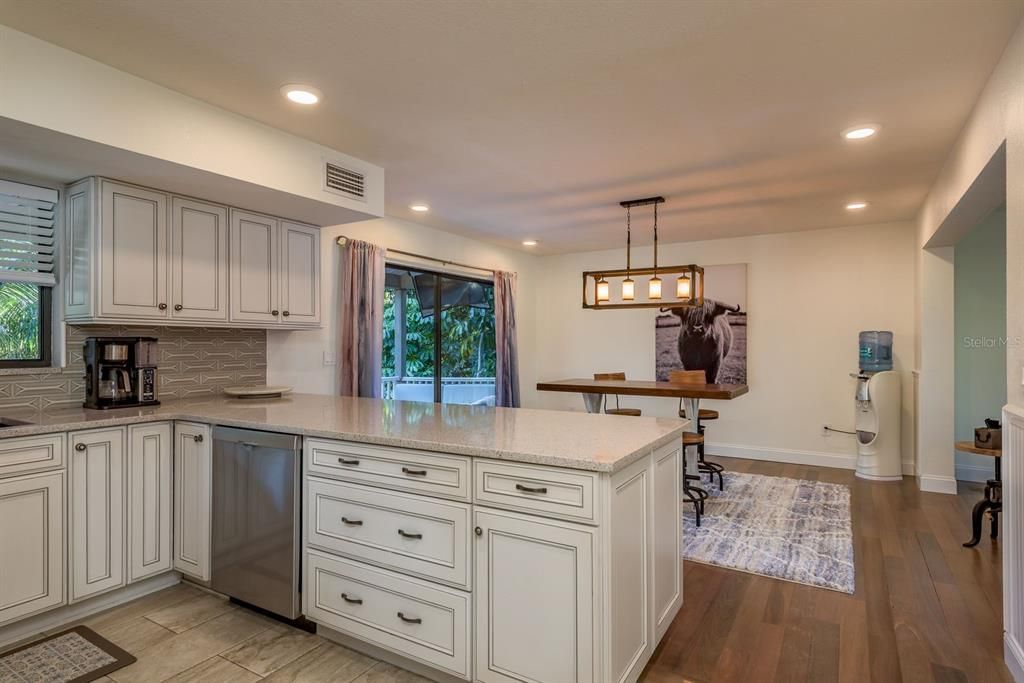 For Sale: $934,900 (4 beds, 3 baths, 2502 Square Feet)