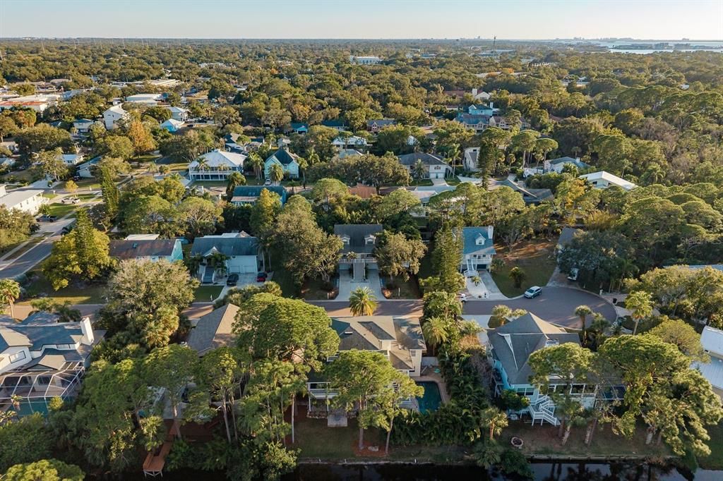 For Sale: $934,900 (4 beds, 3 baths, 2502 Square Feet)