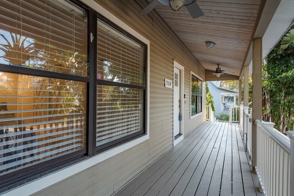 For Sale: $934,900 (4 beds, 3 baths, 2502 Square Feet)