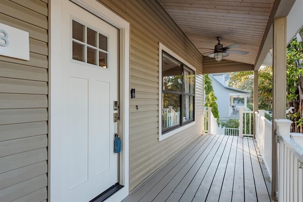 For Sale: $934,900 (4 beds, 3 baths, 2502 Square Feet)