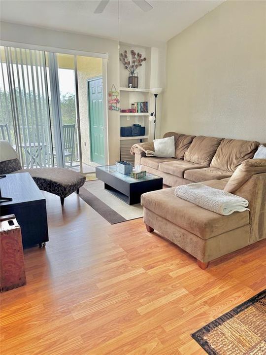 待售: $260,000 (3 贝兹, 2 浴室, 1249 平方英尺)