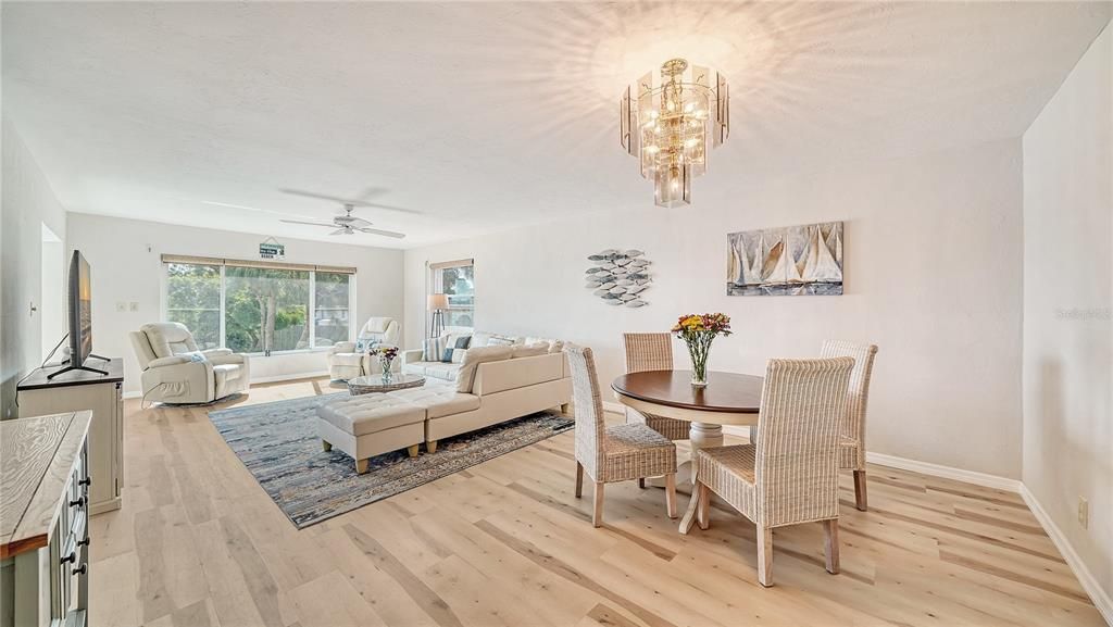 На продажу: $778,000 (2 спален, 2 ванн, 1523 Квадратных фут)