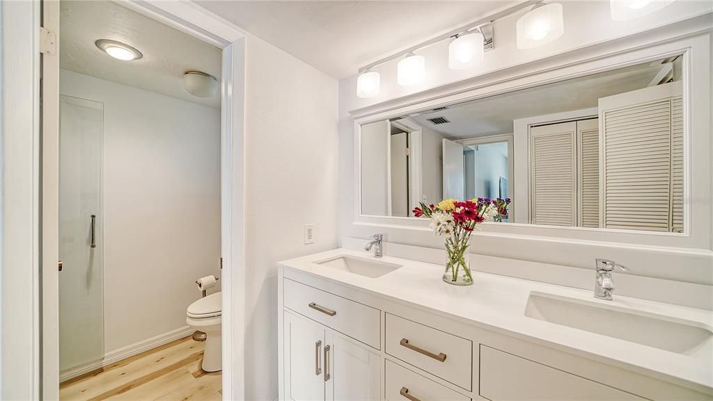 На продажу: $778,000 (2 спален, 2 ванн, 1523 Квадратных фут)