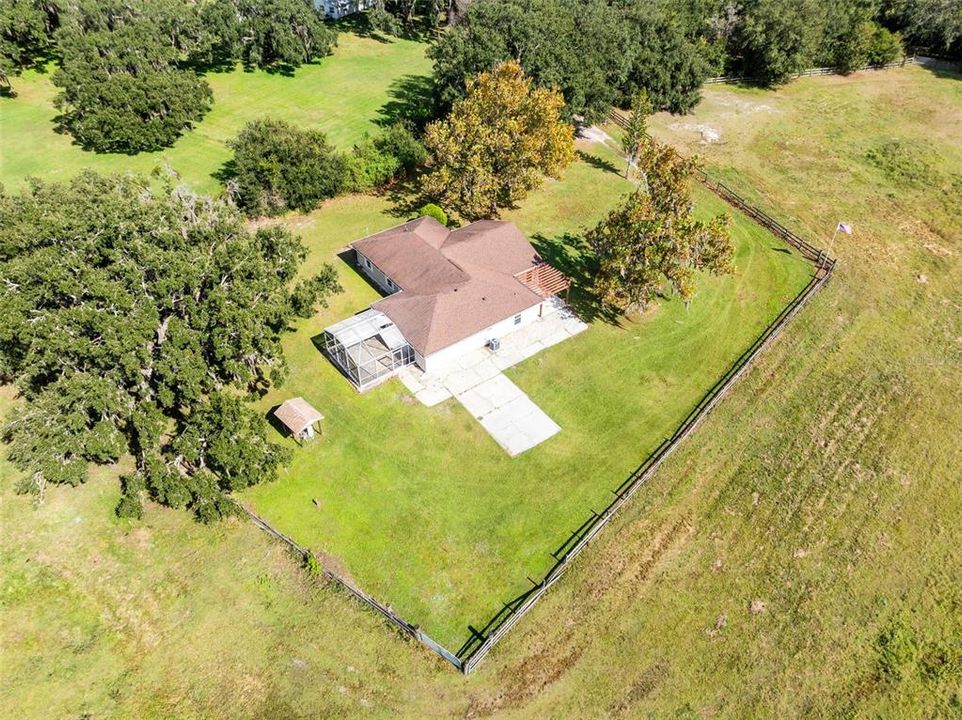 For Sale: $695,000 (3 beds, 2 baths, 1967 Square Feet)