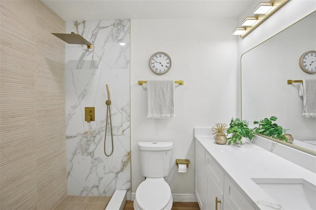 待售: $625,000 (4 贝兹, 2 浴室, 1740 平方英尺)