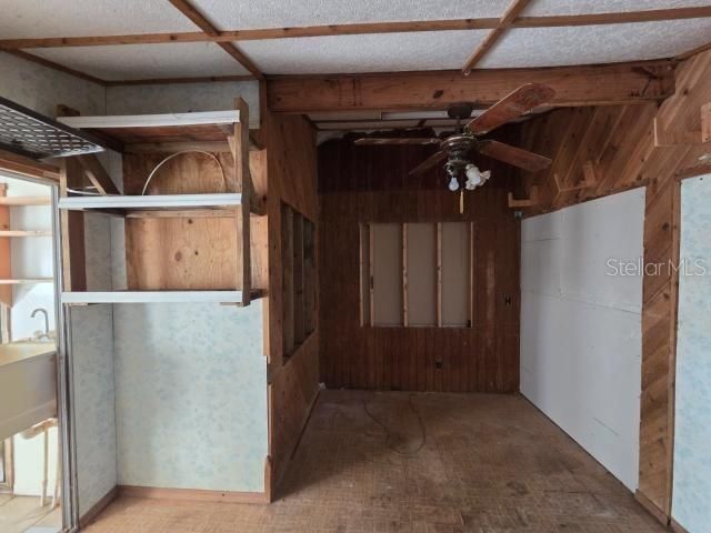 待售: $159,900 (3 贝兹, 2 浴室, 1488 平方英尺)