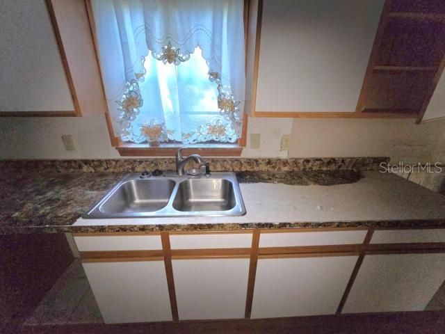 待售: $159,900 (3 贝兹, 2 浴室, 1488 平方英尺)