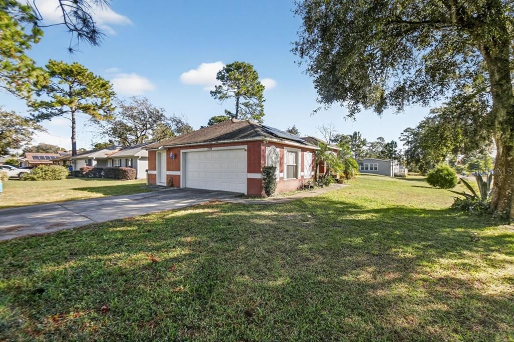 For Sale: $264,990 (3 beds, 2 baths, 1340 Square Feet)