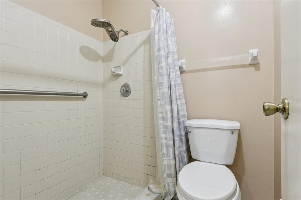 待售: $339,000 (3 贝兹, 2 浴室, 1377 平方英尺)