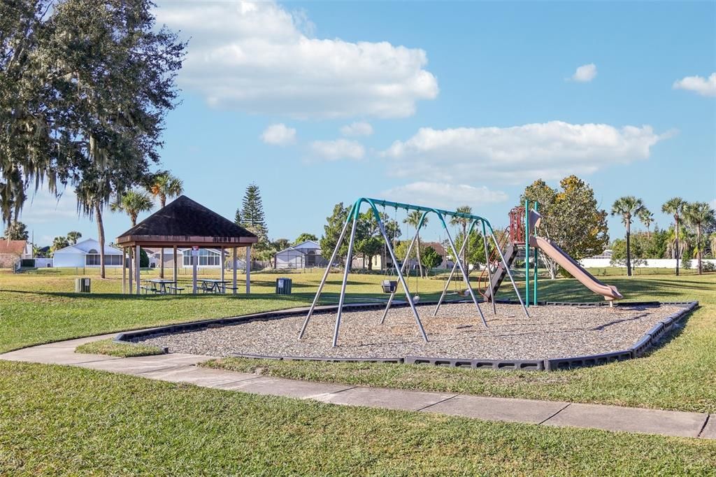 待售: $339,000 (3 贝兹, 2 浴室, 1377 平方英尺)