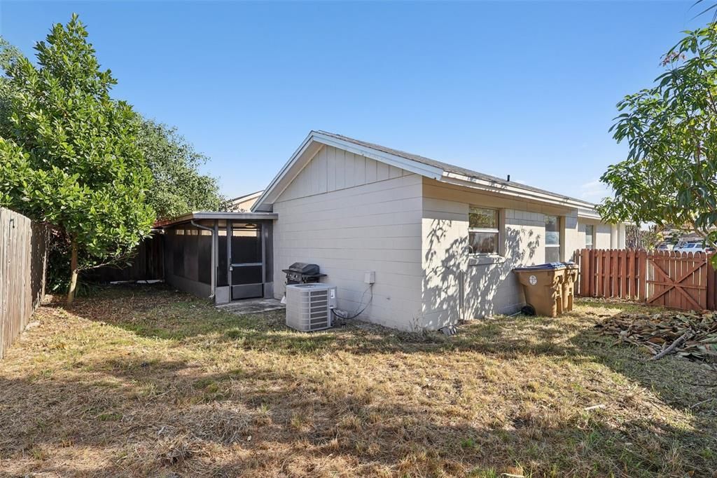 待售: $339,000 (3 贝兹, 2 浴室, 1377 平方英尺)