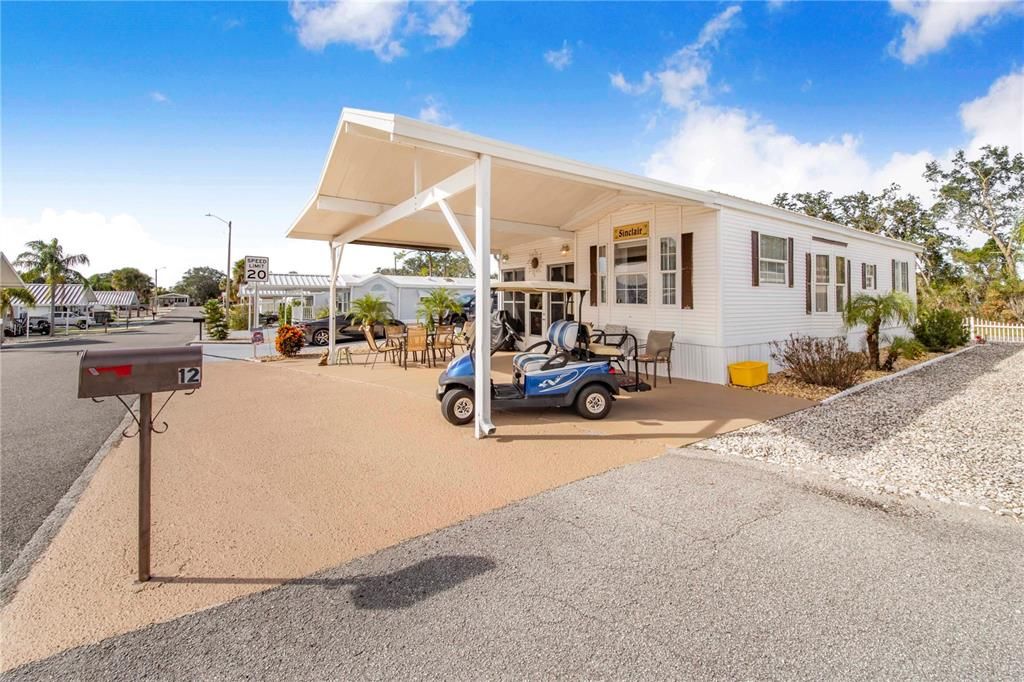 待售: $135,000 (2 贝兹, 1 浴室, 773 平方英尺)