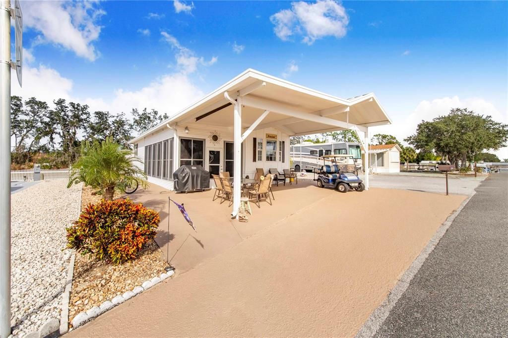 待售: $135,000 (2 贝兹, 1 浴室, 773 平方英尺)