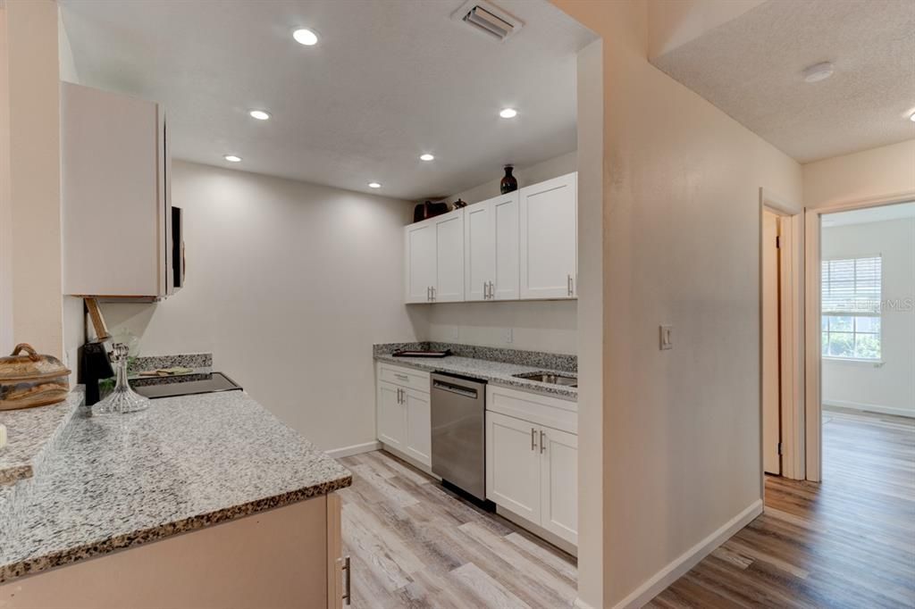 En Venta: $269,900 (2 camas, 2 baños, 1326 Pies cuadrados)