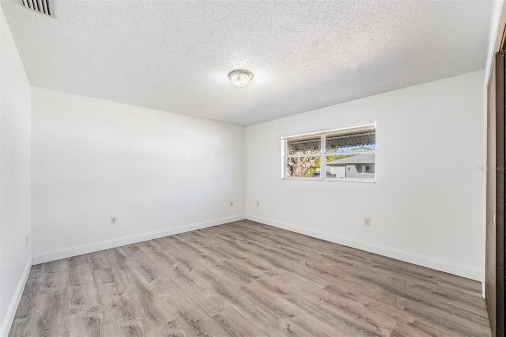 For Sale: $264,900 (3 beds, 2 baths, 1154 Square Feet)