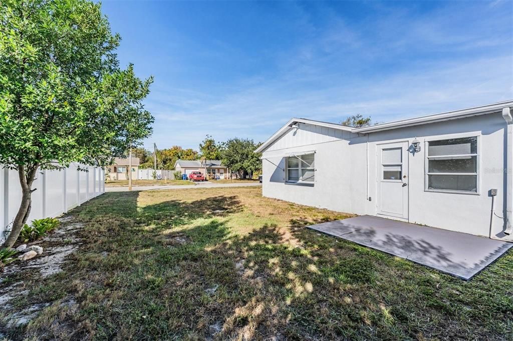 For Sale: $264,900 (3 beds, 2 baths, 1154 Square Feet)