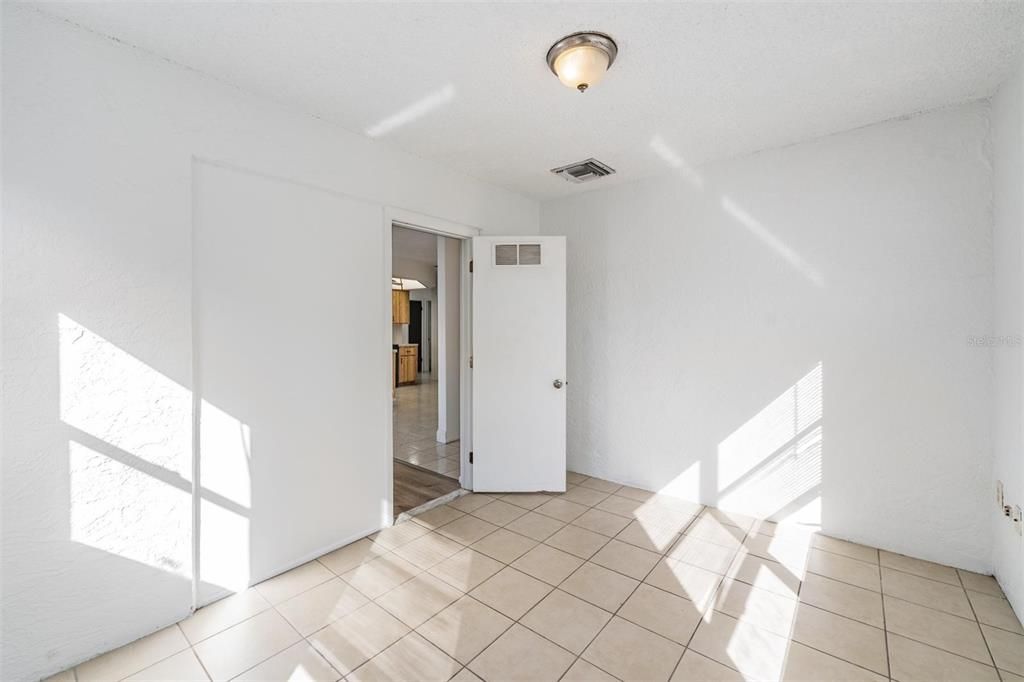 For Sale: $264,900 (3 beds, 2 baths, 1154 Square Feet)