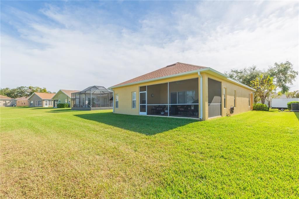 For Sale: $395,000 (3 beds, 2 baths, 1833 Square Feet)