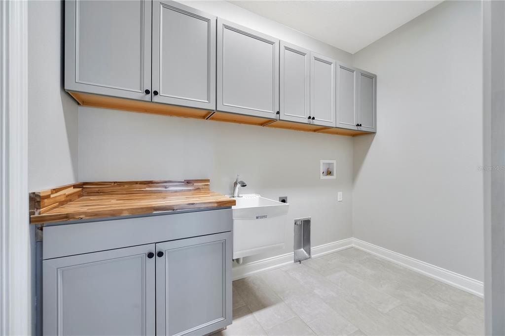 待售: $530,000 (3 贝兹, 2 浴室, 2653 平方英尺)