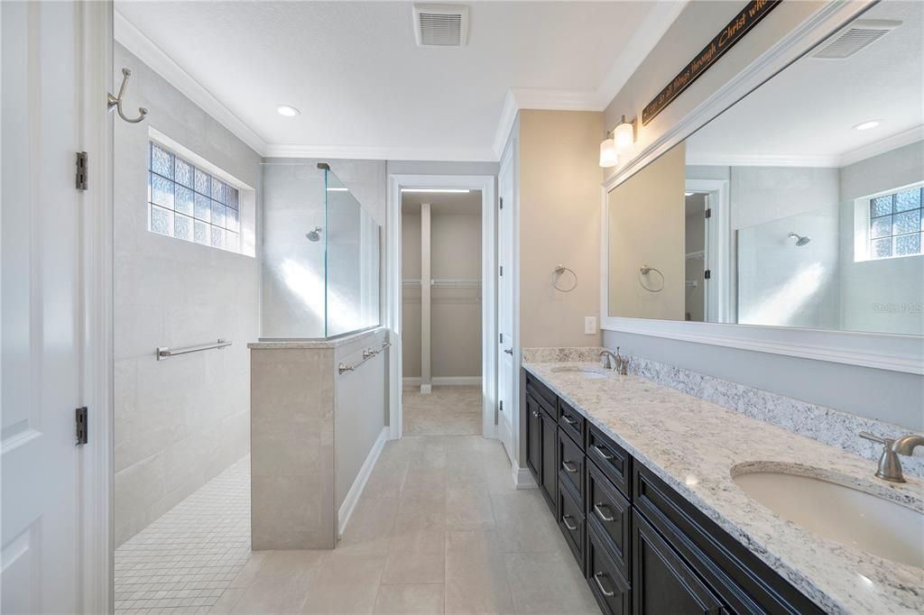 待售: $530,000 (3 贝兹, 2 浴室, 2653 平方英尺)