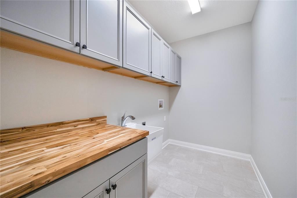 待售: $530,000 (3 贝兹, 2 浴室, 2653 平方英尺)