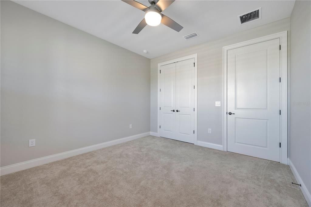 待售: $530,000 (3 贝兹, 2 浴室, 2653 平方英尺)