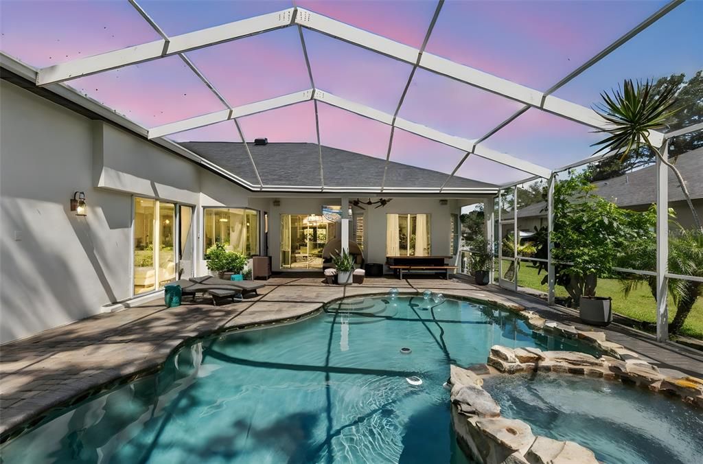 For Sale: $997,500 (4 beds, 3 baths, 3085 Square Feet)