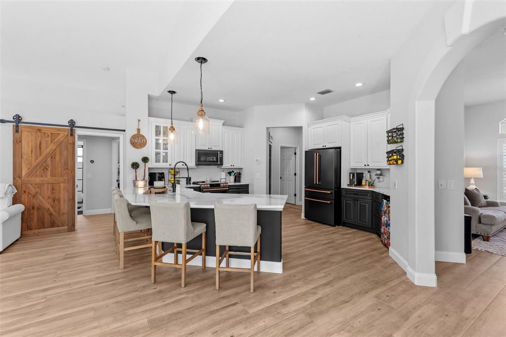 For Sale: $997,500 (4 beds, 3 baths, 3085 Square Feet)