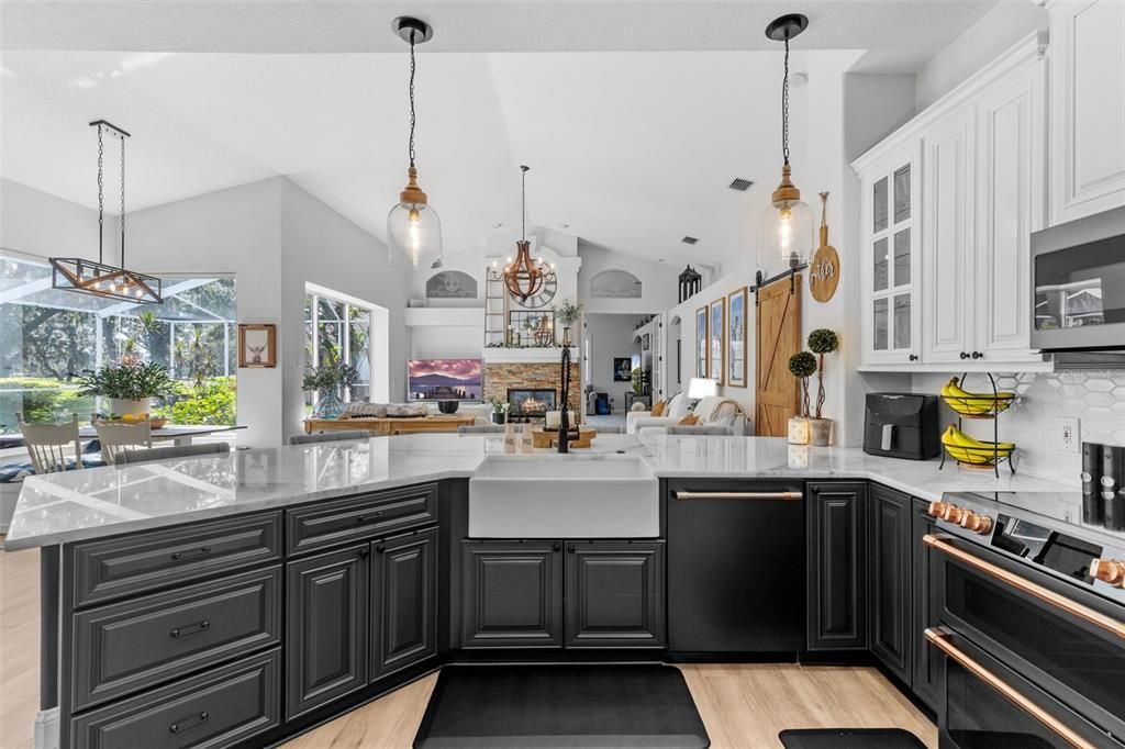 For Sale: $997,500 (4 beds, 3 baths, 3085 Square Feet)