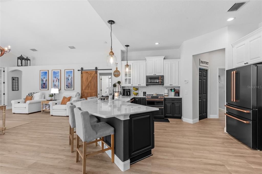 For Sale: $997,500 (4 beds, 3 baths, 3085 Square Feet)