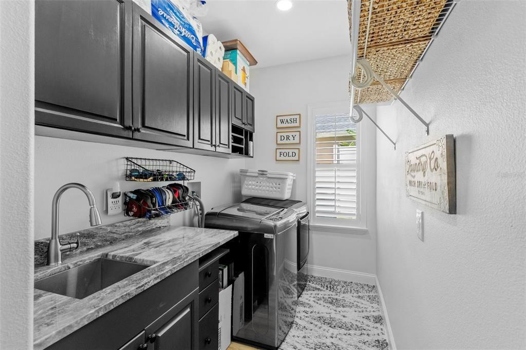 For Sale: $997,500 (4 beds, 3 baths, 3085 Square Feet)