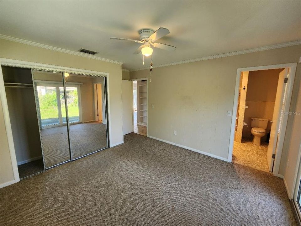 В аренду: $2,100 (2 спален, 1 ванн, 1112 Квадратных фут)