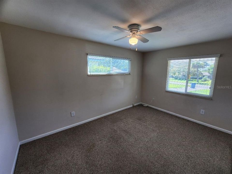 В аренду: $2,100 (2 спален, 1 ванн, 1112 Квадратных фут)