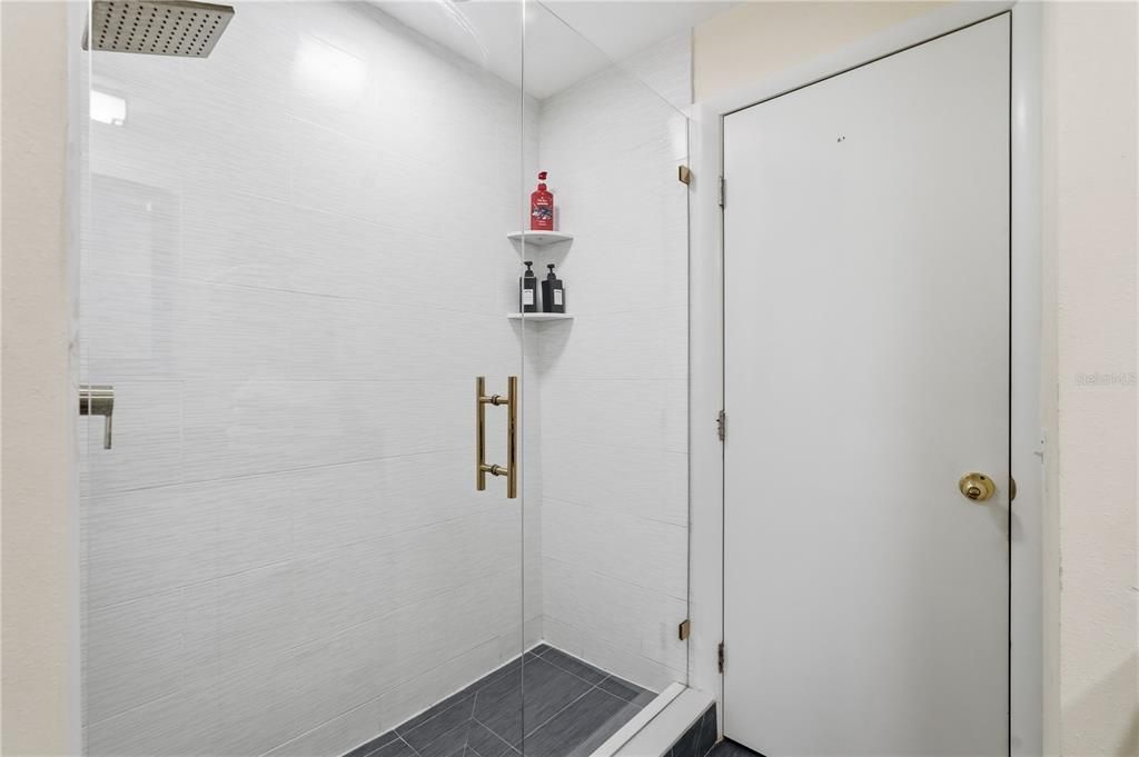 For Sale: $669,000 (4 beds, 2 baths, 1895 Square Feet)