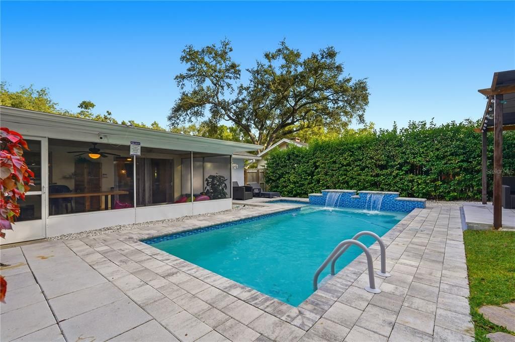 For Sale: $669,000 (4 beds, 2 baths, 1895 Square Feet)