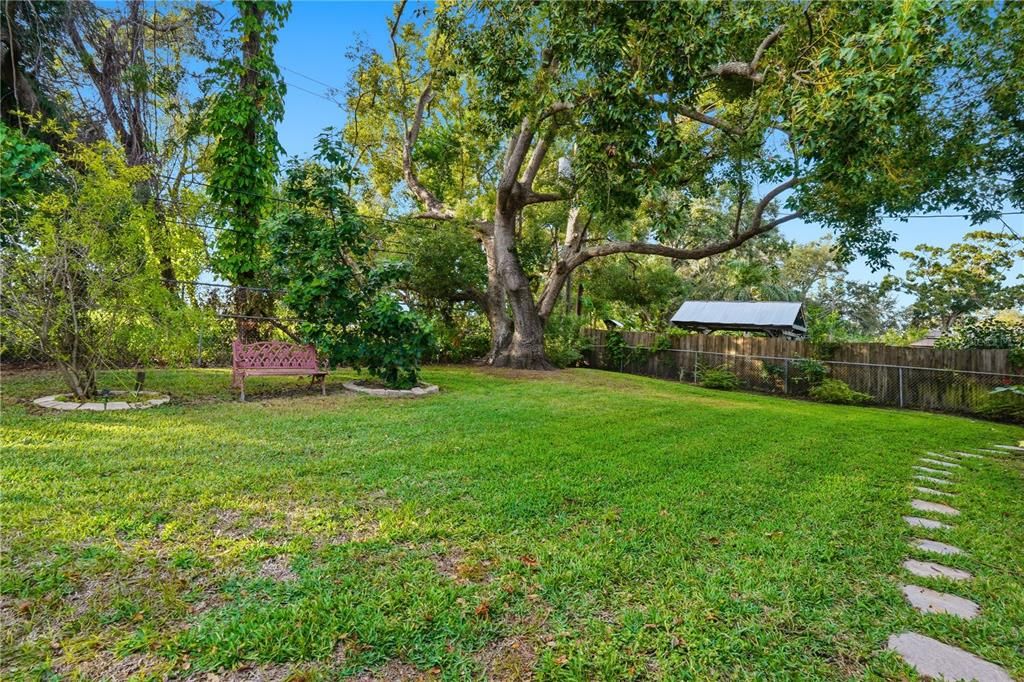 For Sale: $669,000 (4 beds, 2 baths, 1895 Square Feet)