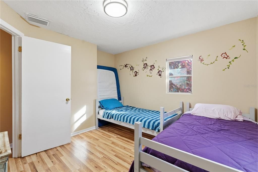 For Sale: $669,000 (4 beds, 2 baths, 1895 Square Feet)