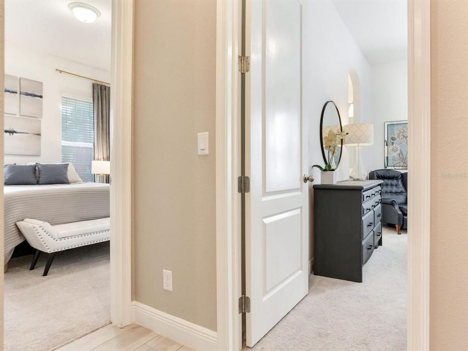 Active With Contract: $999,000 (3 beds, 2 baths, 2521 Square Feet)