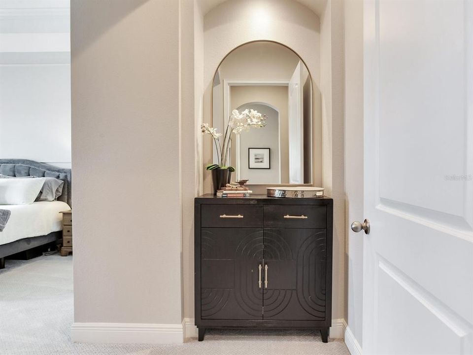 Active With Contract: $999,000 (3 beds, 2 baths, 2521 Square Feet)