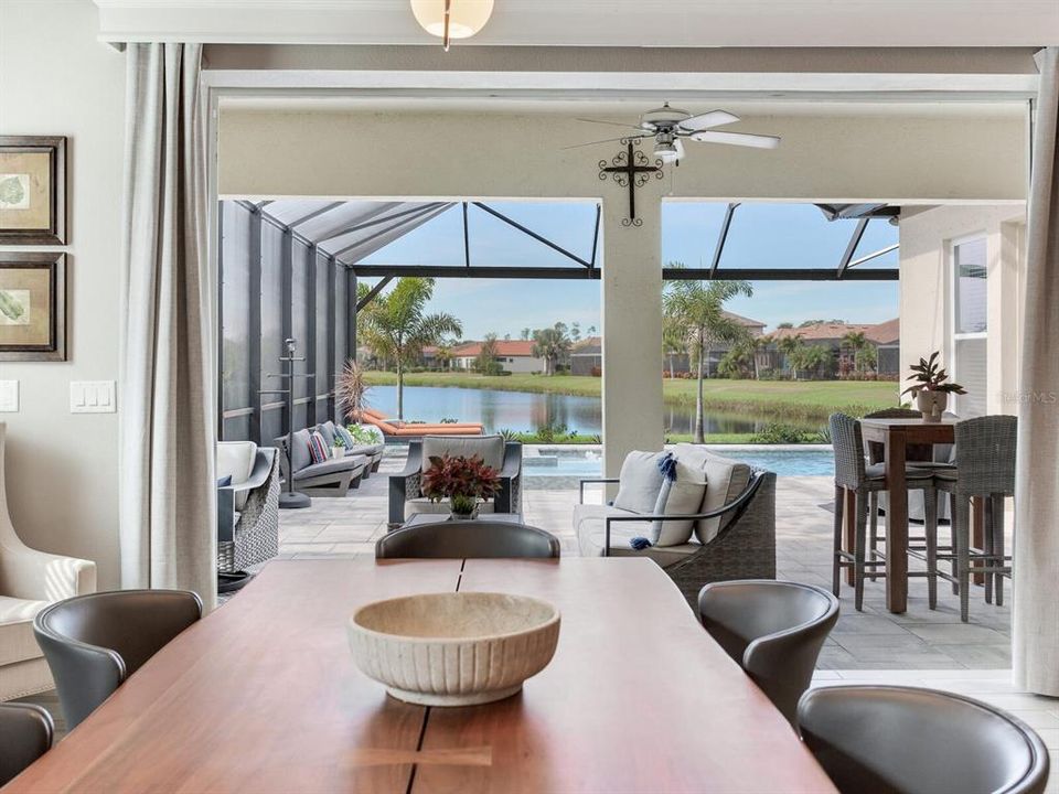 Active With Contract: $999,000 (3 beds, 2 baths, 2521 Square Feet)