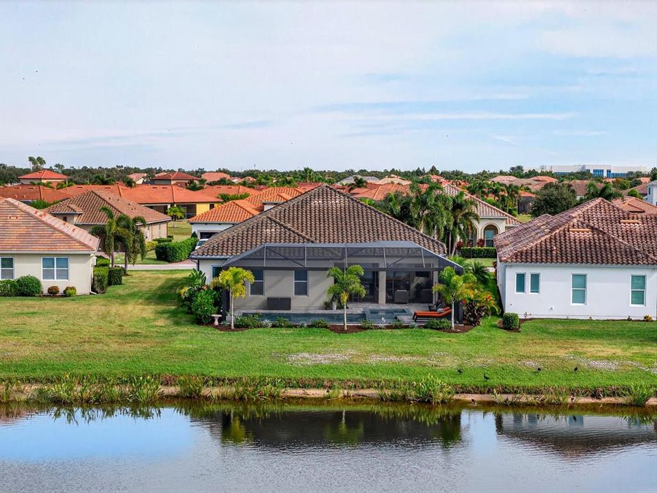 Active With Contract: $999,000 (3 beds, 2 baths, 2521 Square Feet)