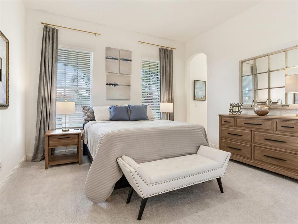 Active With Contract: $999,000 (3 beds, 2 baths, 2521 Square Feet)