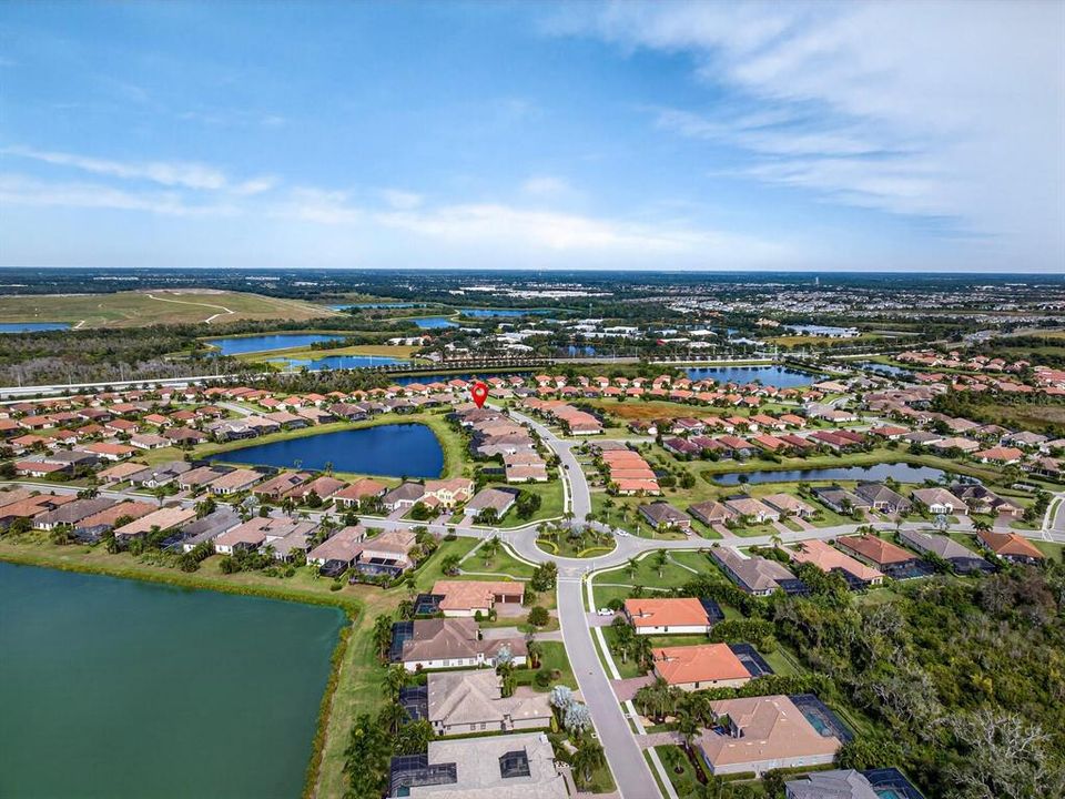 Active With Contract: $999,000 (3 beds, 2 baths, 2521 Square Feet)