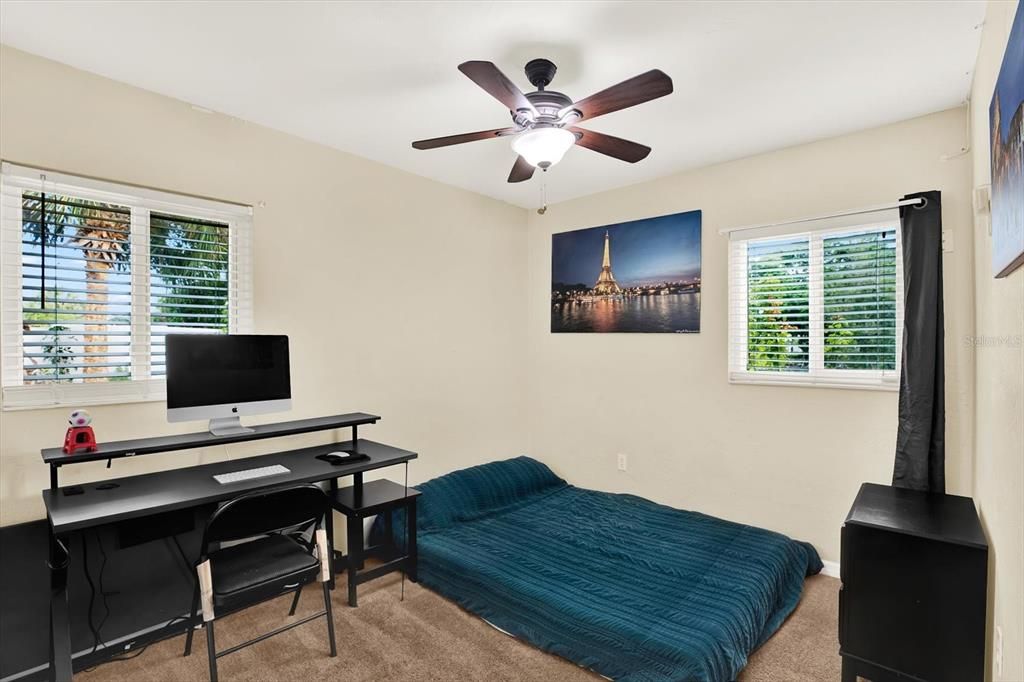 For Sale: $524,900 (4 beds, 2 baths, 1564 Square Feet)